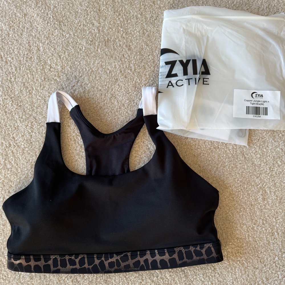 Sports bra